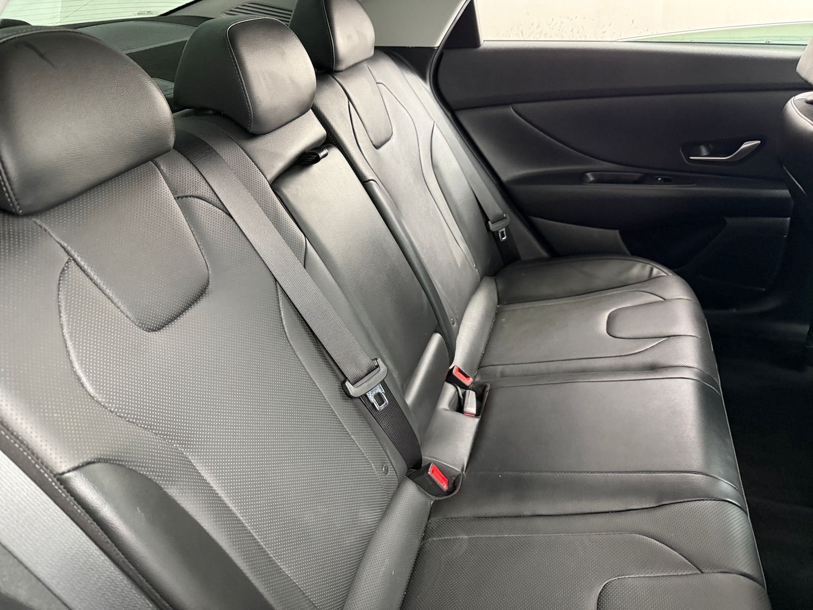 Thumbnail: 2023 Hyundai Elantra - 5