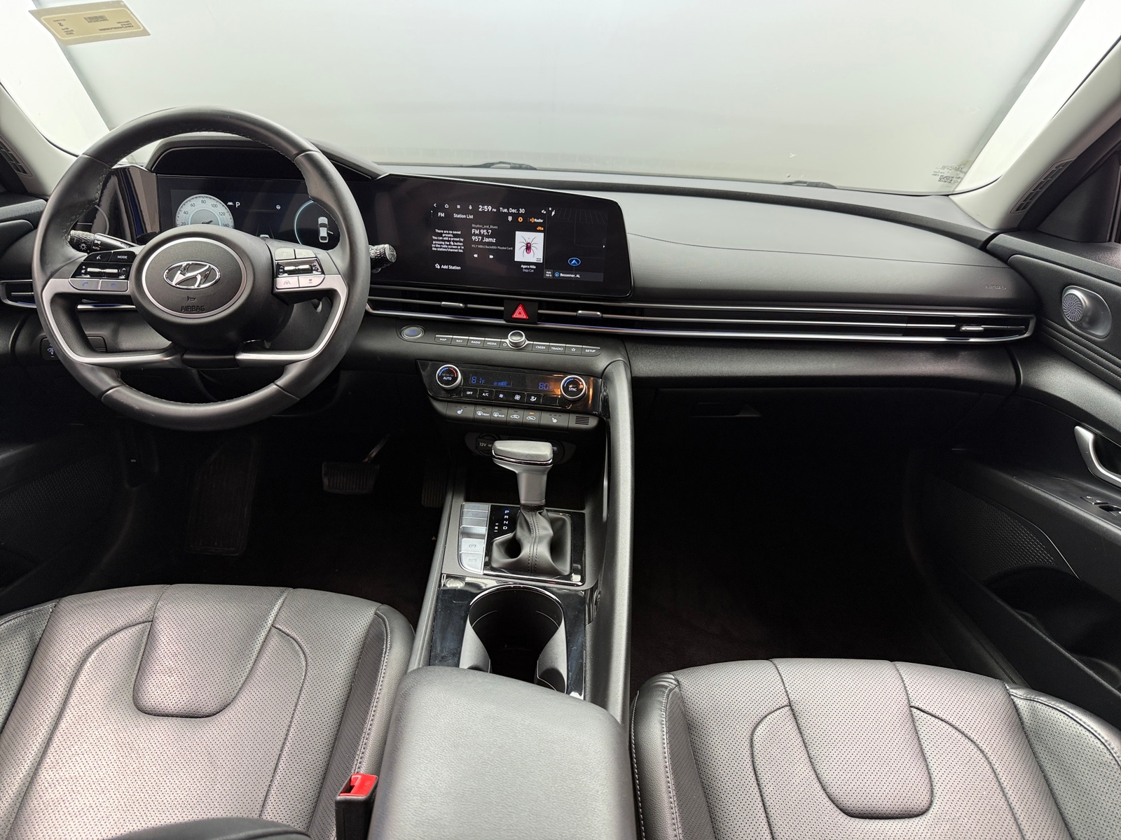 Thumbnail: 2023 Hyundai Elantra - 2