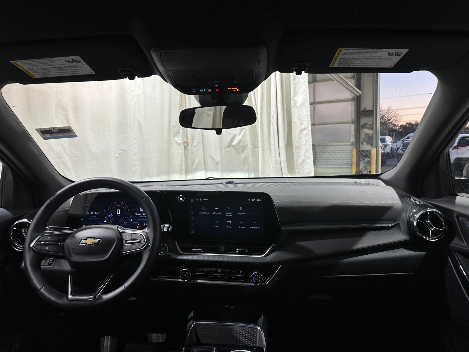 Thumbnail: 2025 Chevrolet Equinox - 3