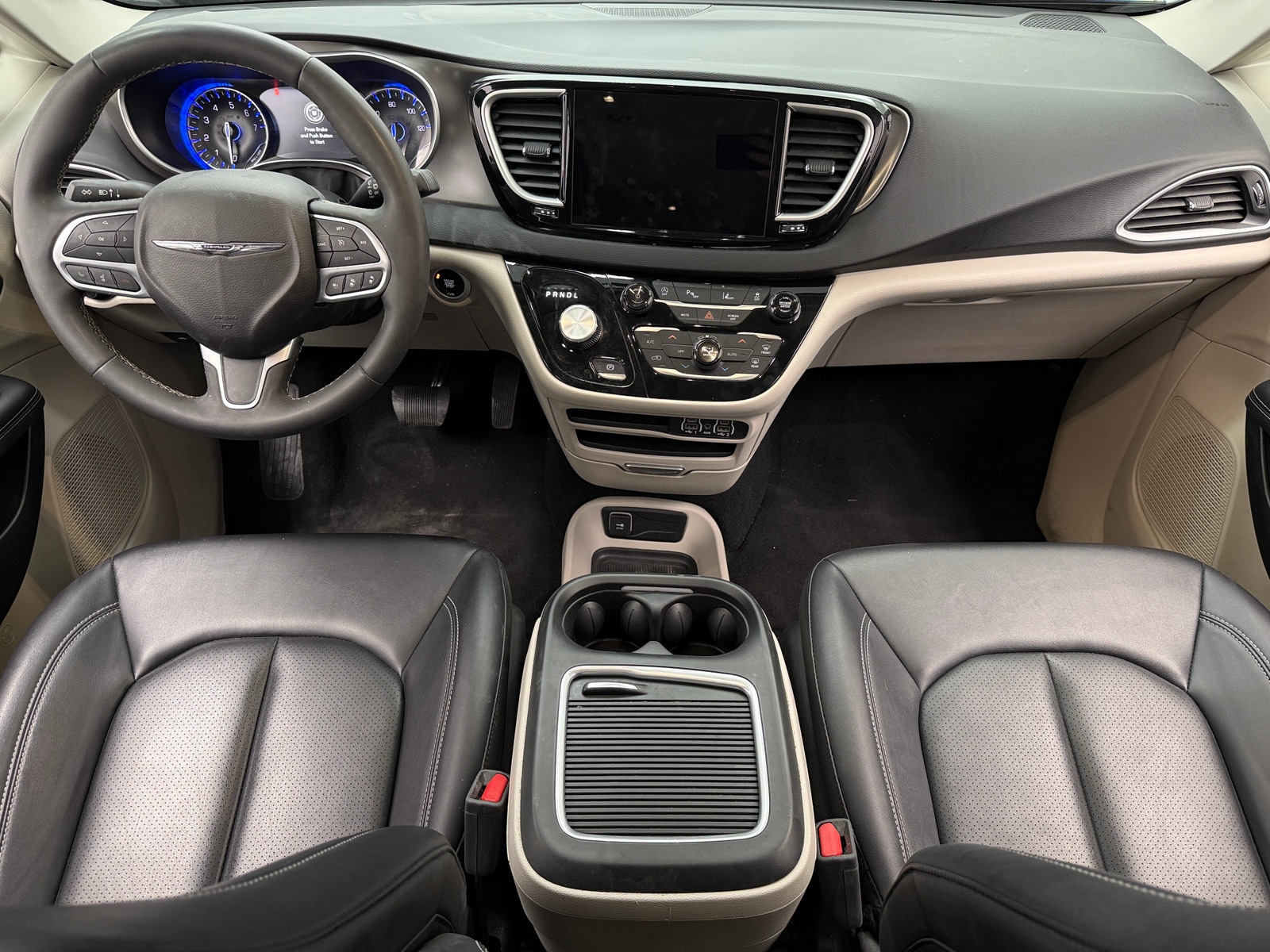 Thumbnail: 2024 Chrysler Pacifica - 2