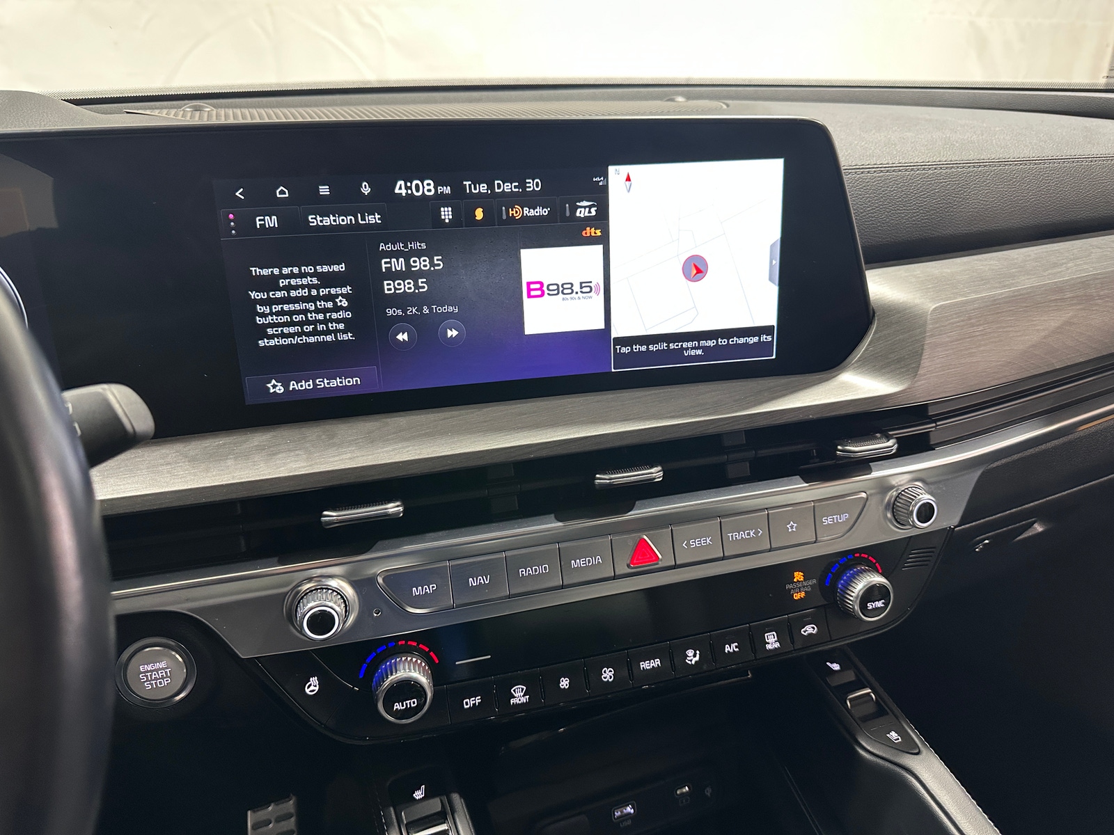 Thumbnail: 2023 Kia Telluride - 3