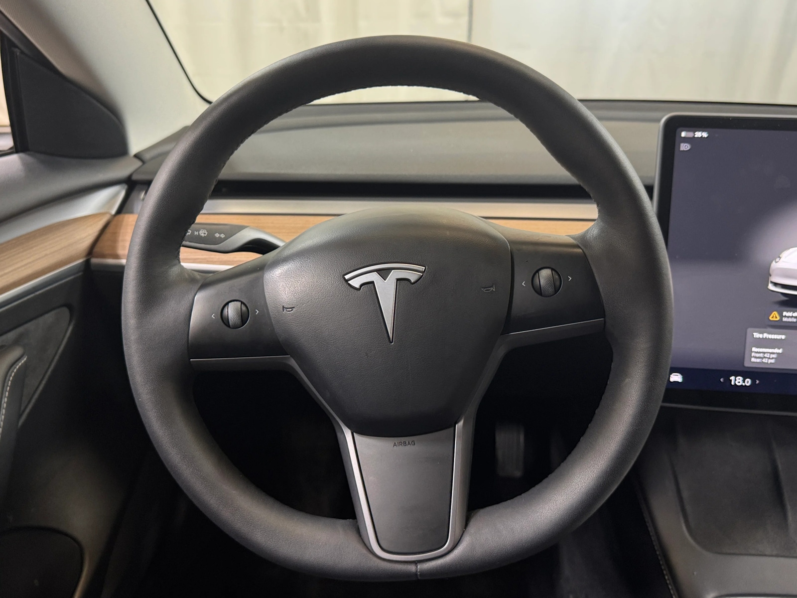 Thumbnail: 2023 Tesla Model 3 - 4