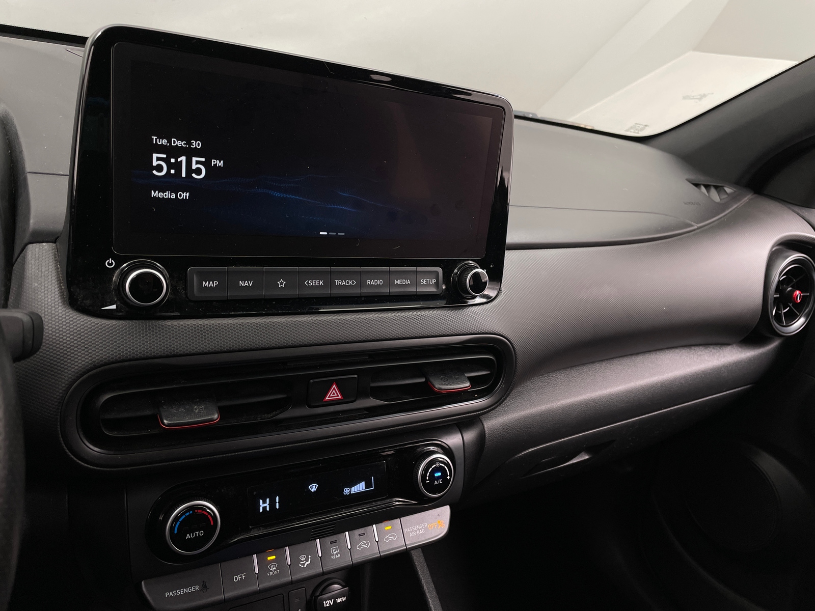 Thumbnail: 2023 Hyundai Kona - 4