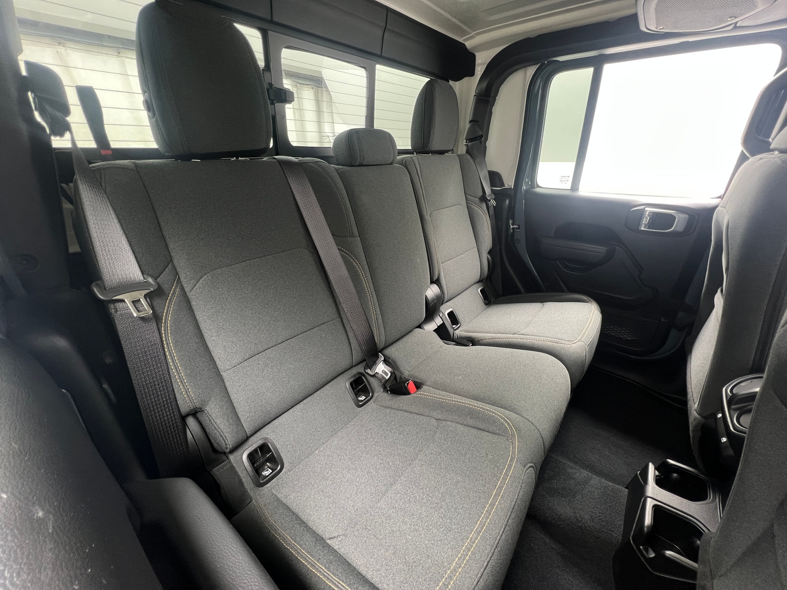 Thumbnail: 2025 Jeep Gladiator - 6