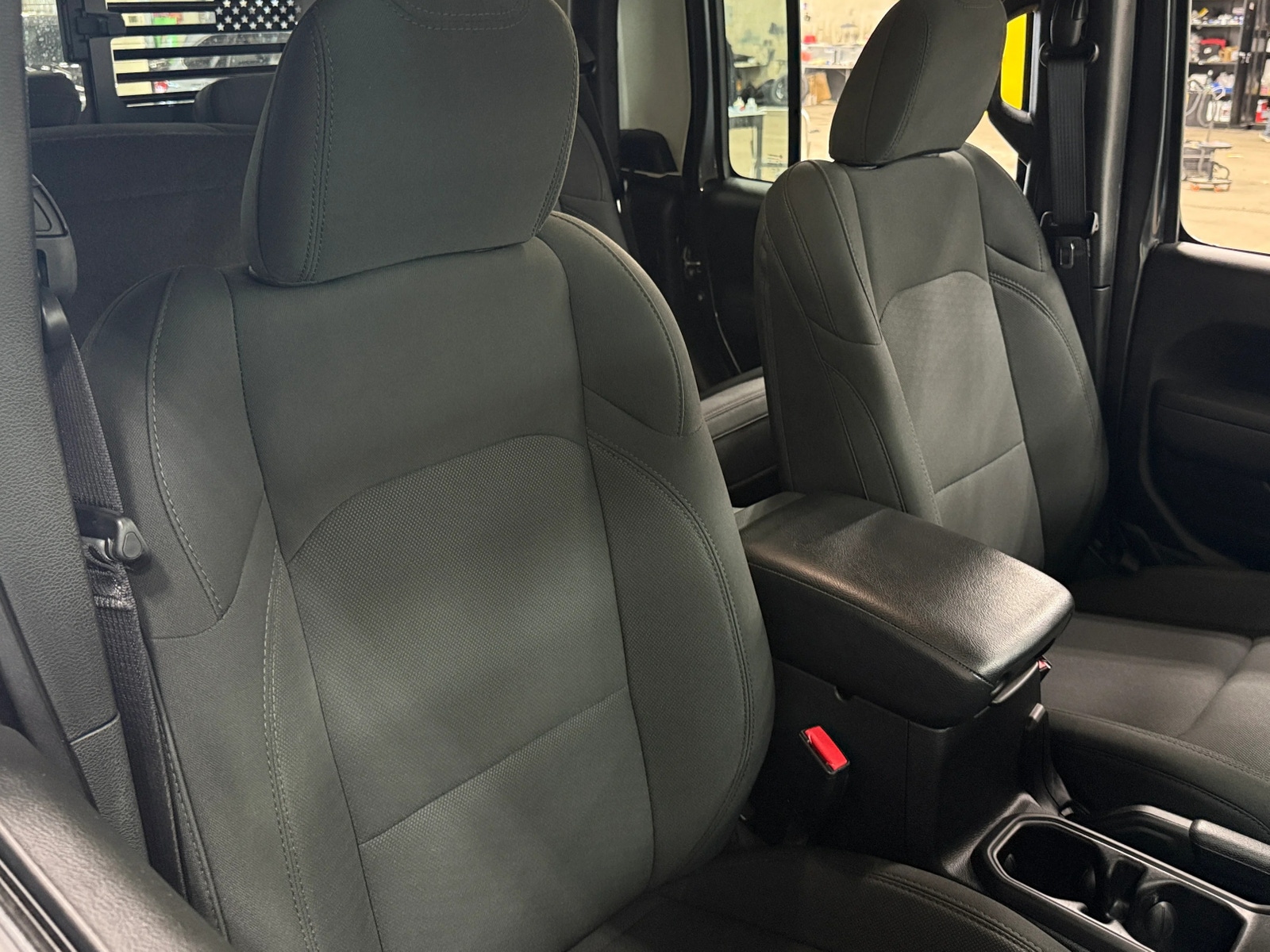 Thumbnail: 2022 Jeep Gladiator - 2