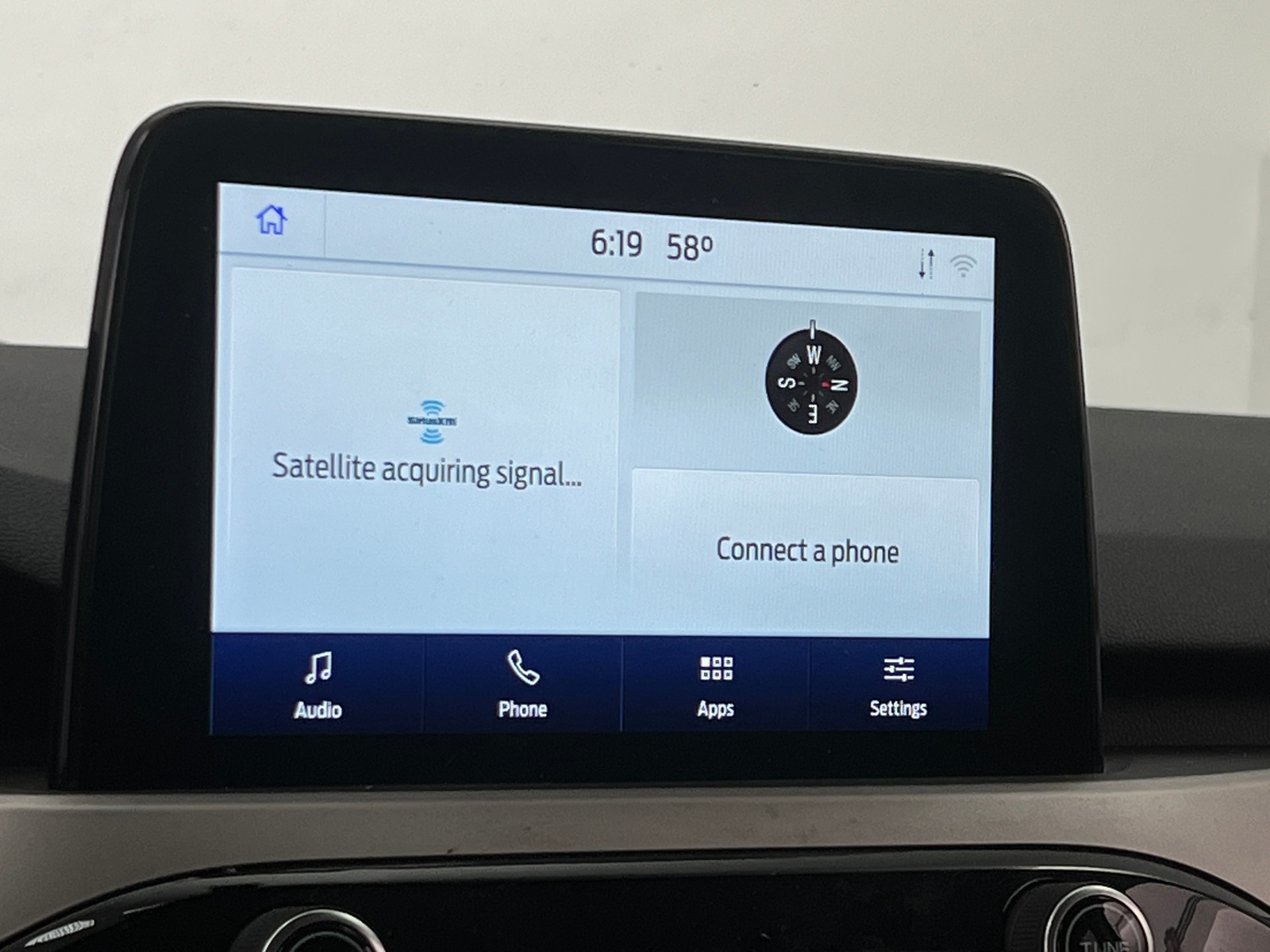 Thumbnail: 2021 Ford Escape - 4