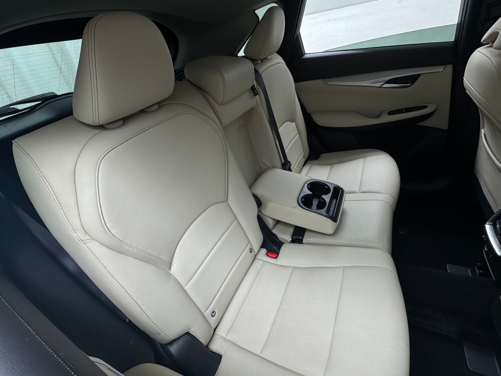 Thumbnail: 2019 INFINITI QX50 - 5