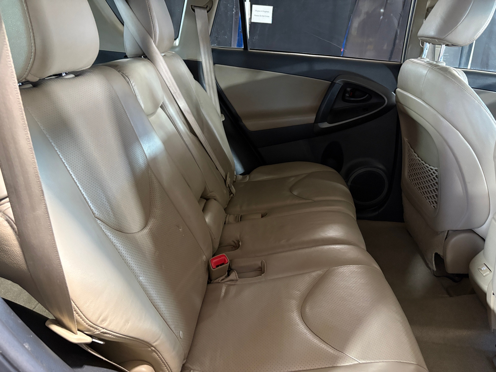 Thumbnail: 2011 Toyota RAV4 - 6