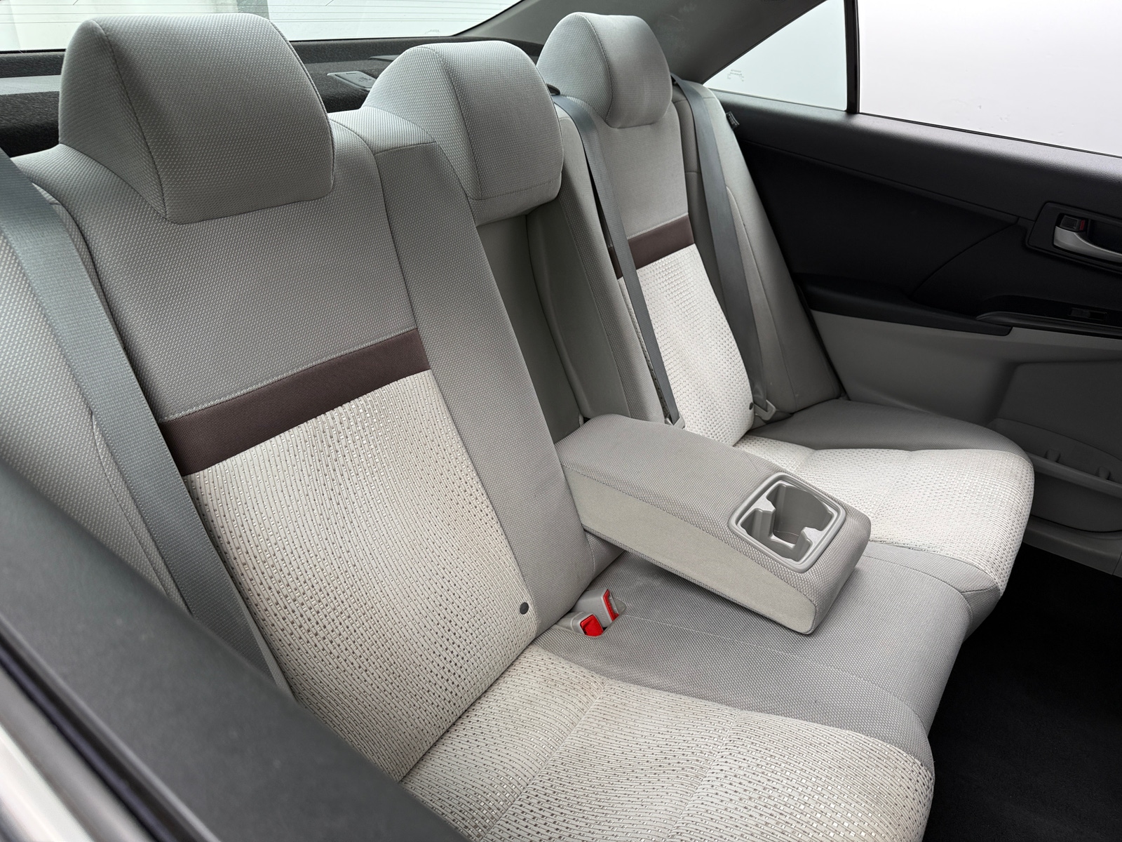 Thumbnail: 2012 Toyota Camry - 6