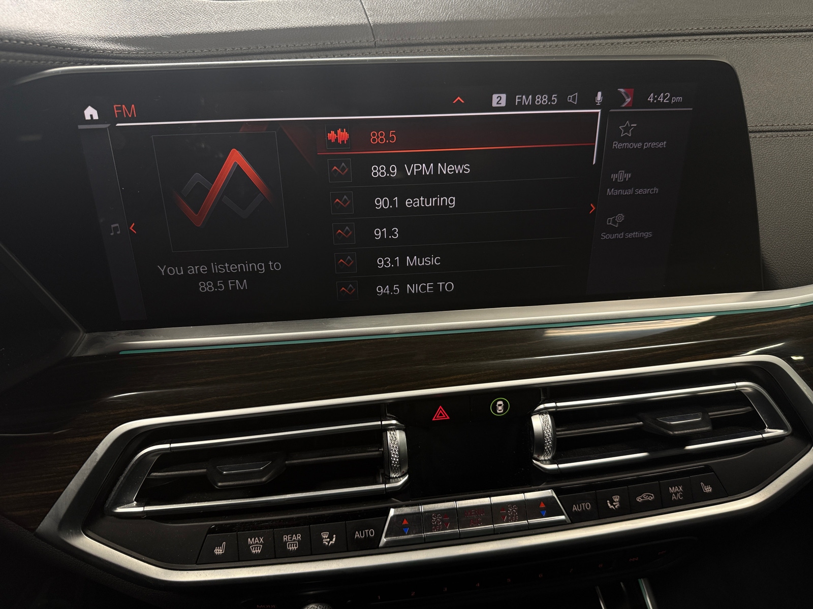 Thumbnail: 2021 BMW X5 - 3