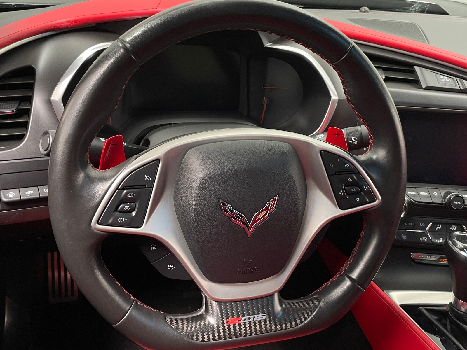 Thumbnail: 2017 Chevrolet Corvette - 3