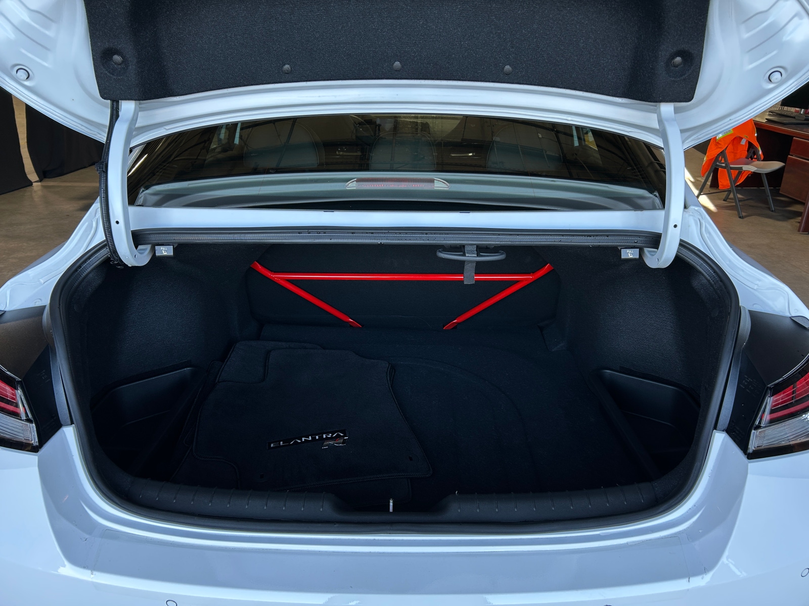 Thumbnail: 2023 Hyundai Elantra - 6