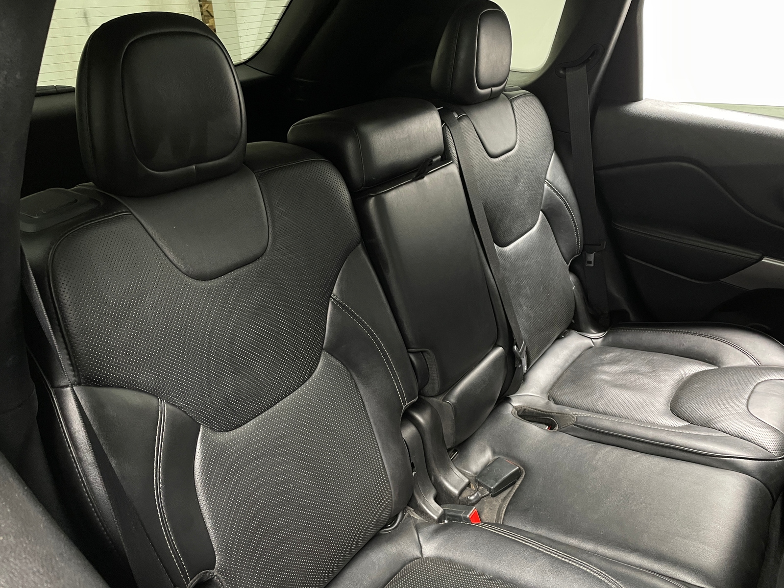 Thumbnail: 2021 Jeep Cherokee - 5