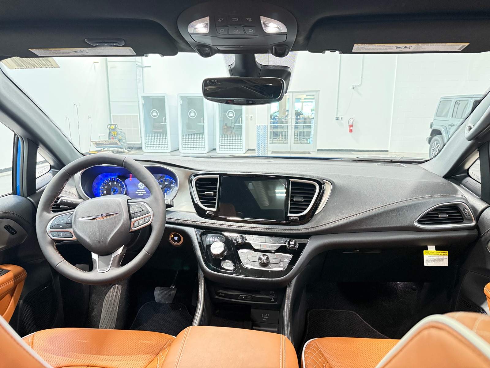 Thumbnail: 2026 Chrysler Pacifica - 2