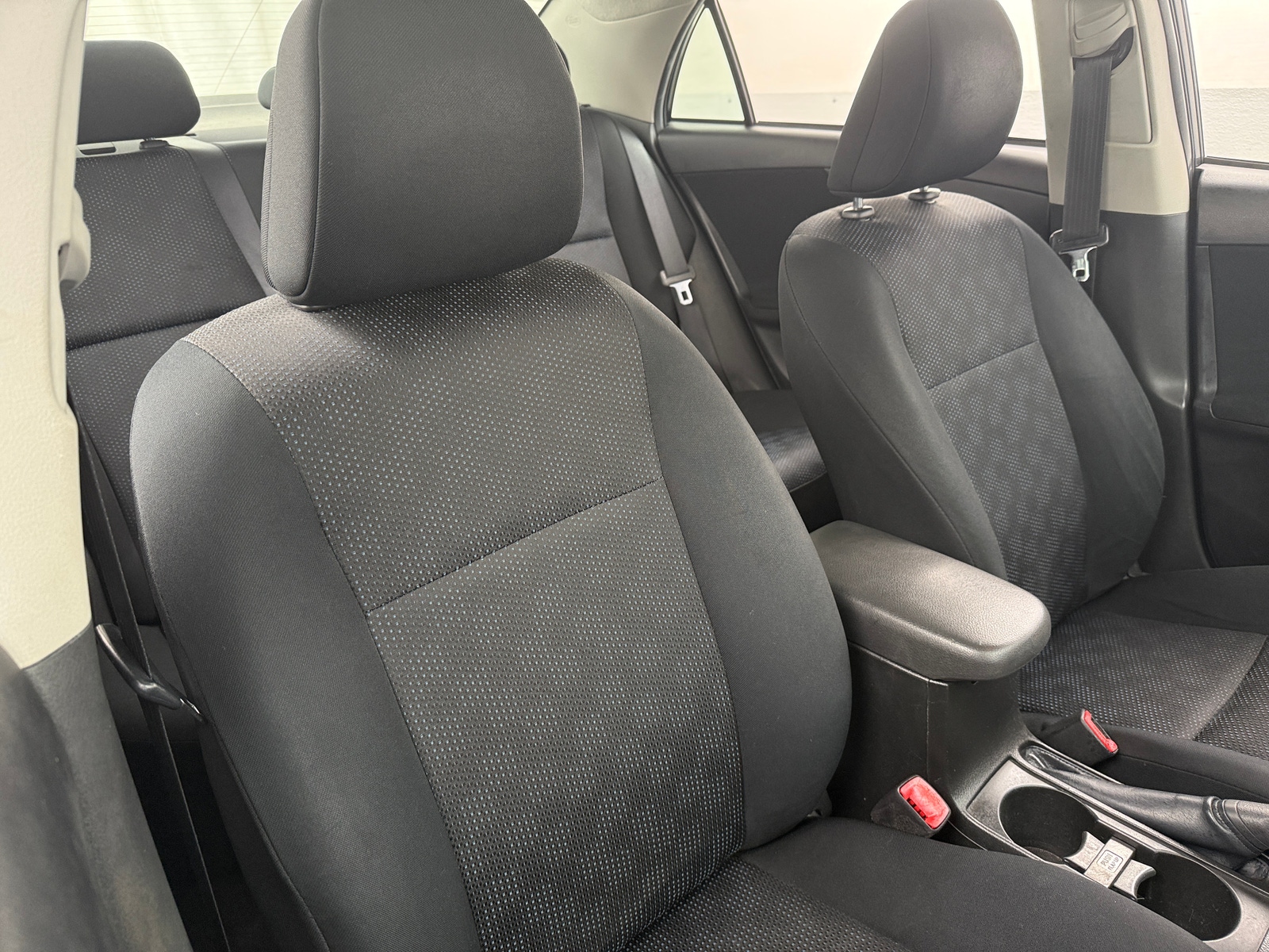 Thumbnail: 2010 Toyota Corolla - 2