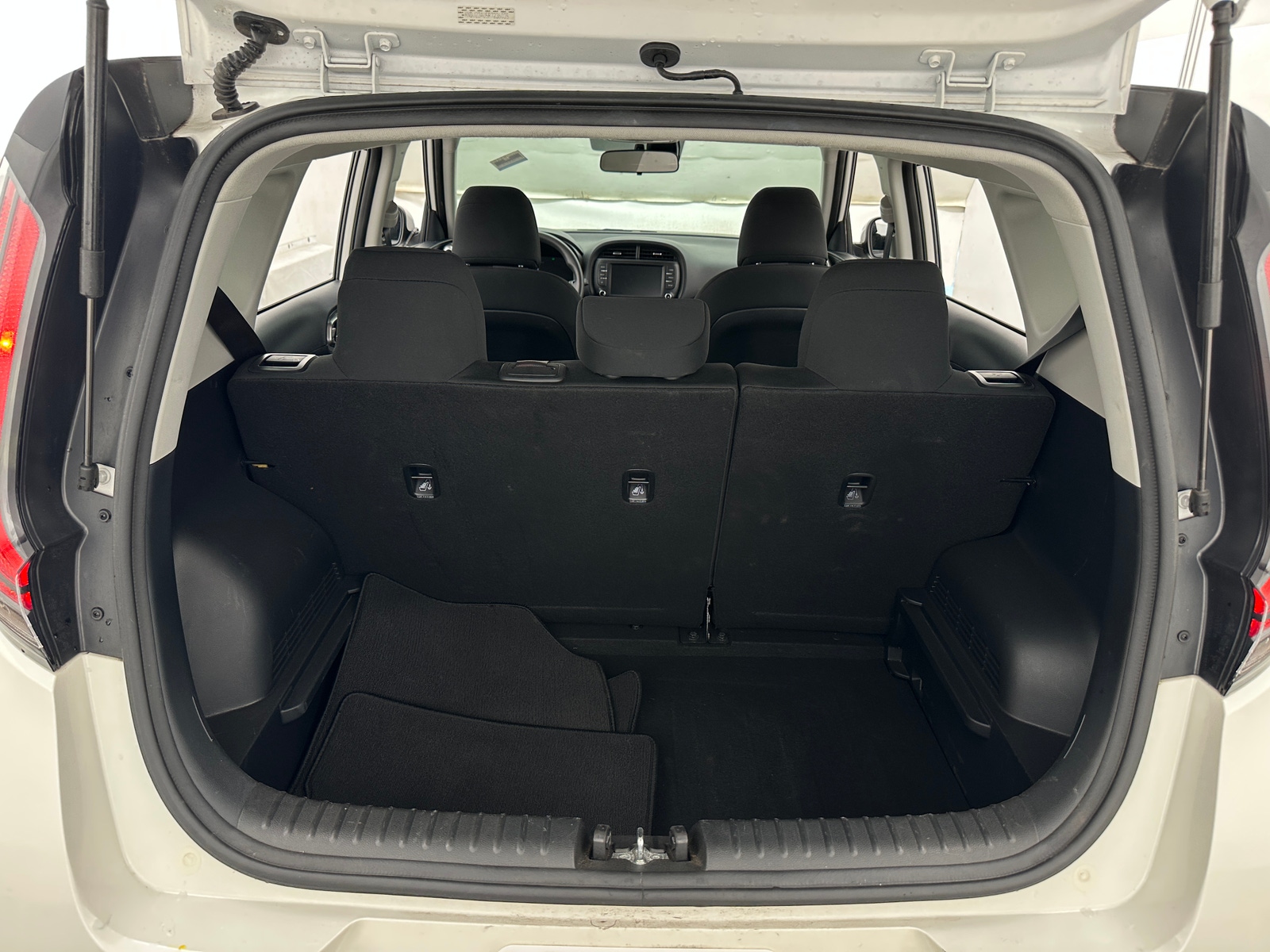 Thumbnail: 2024 Kia Soul - 7