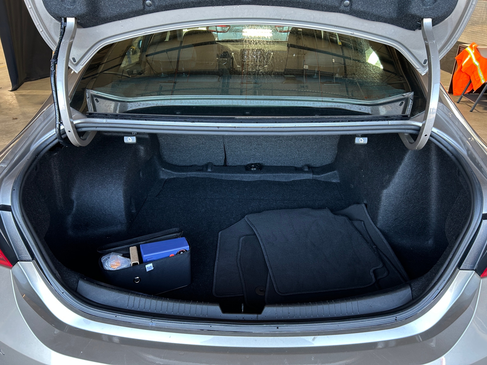 Thumbnail: 2024 Chevrolet Malibu - 7