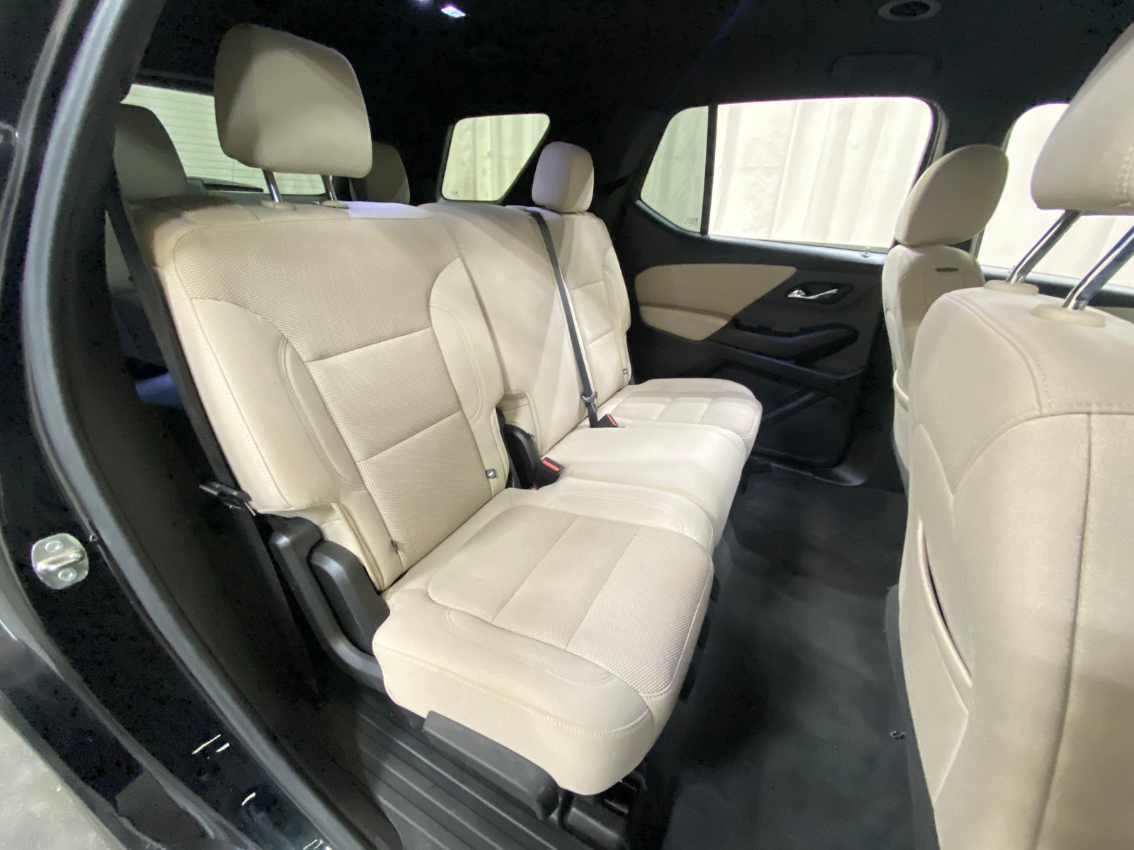 Thumbnail: 2023 Chevrolet Traverse - 6