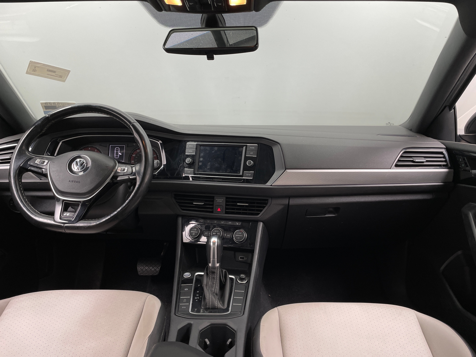 Thumbnail: 2019 Volkswagen Jetta - 3