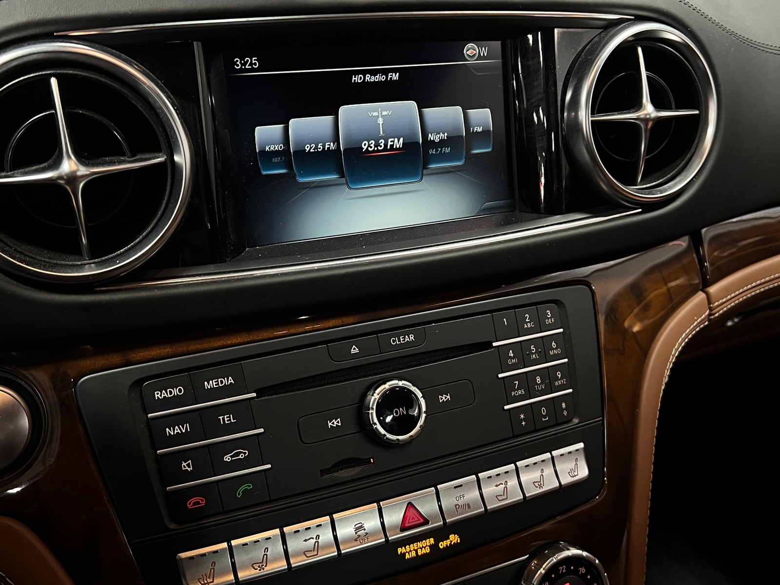 Thumbnail: 2018 Mercedes-Benz SL-Class - 3