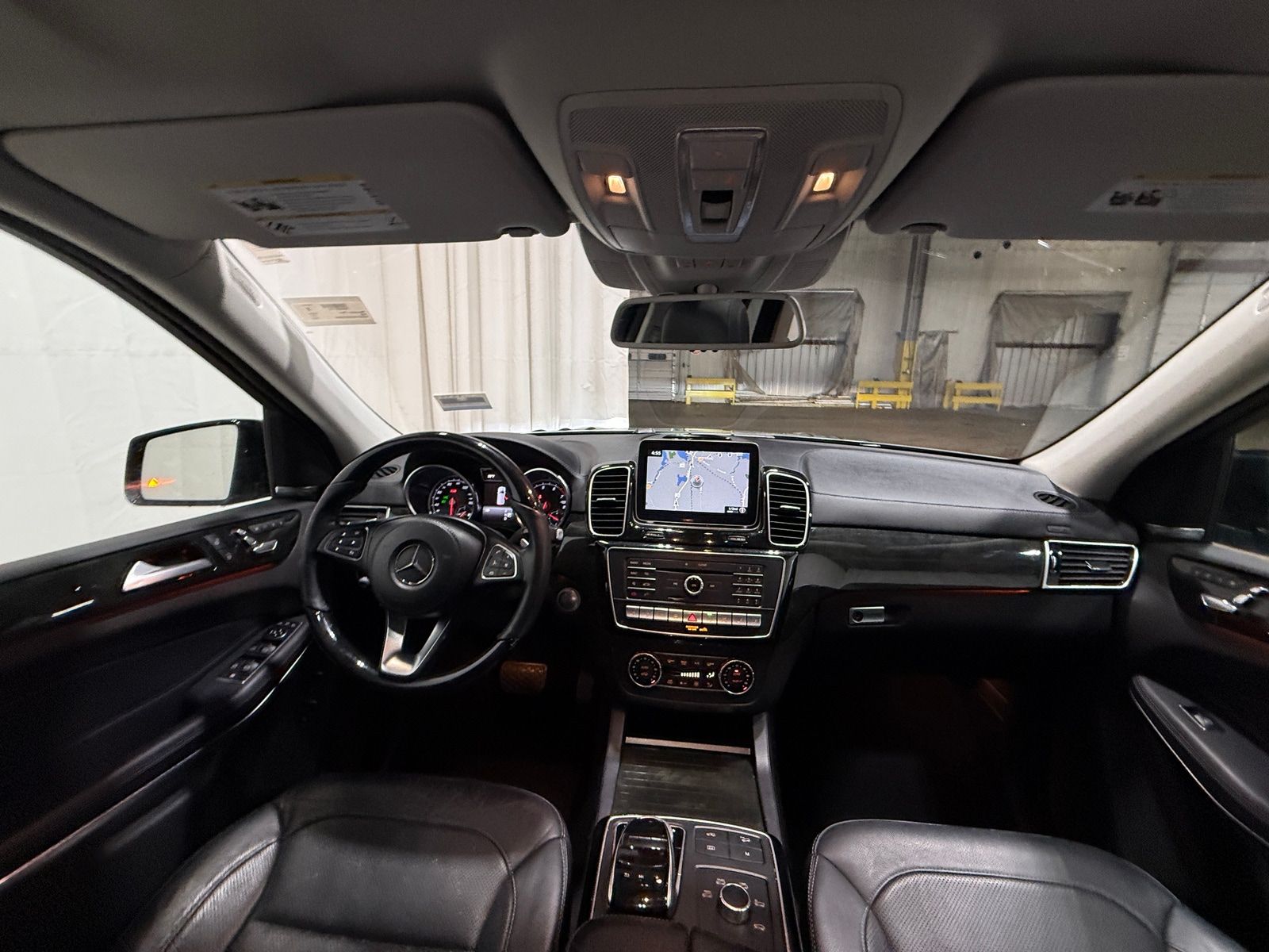 Thumbnail: 2018 Mercedes-Benz GLS - 2