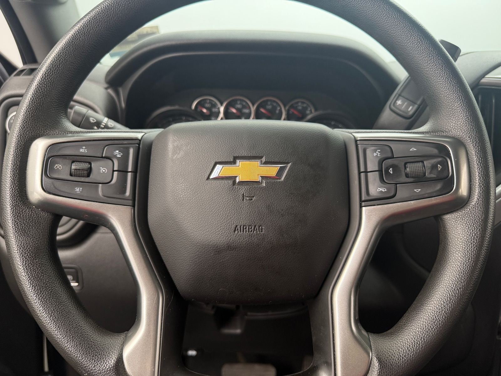 Thumbnail: 2021 Chevrolet Silverado 1500 - 5