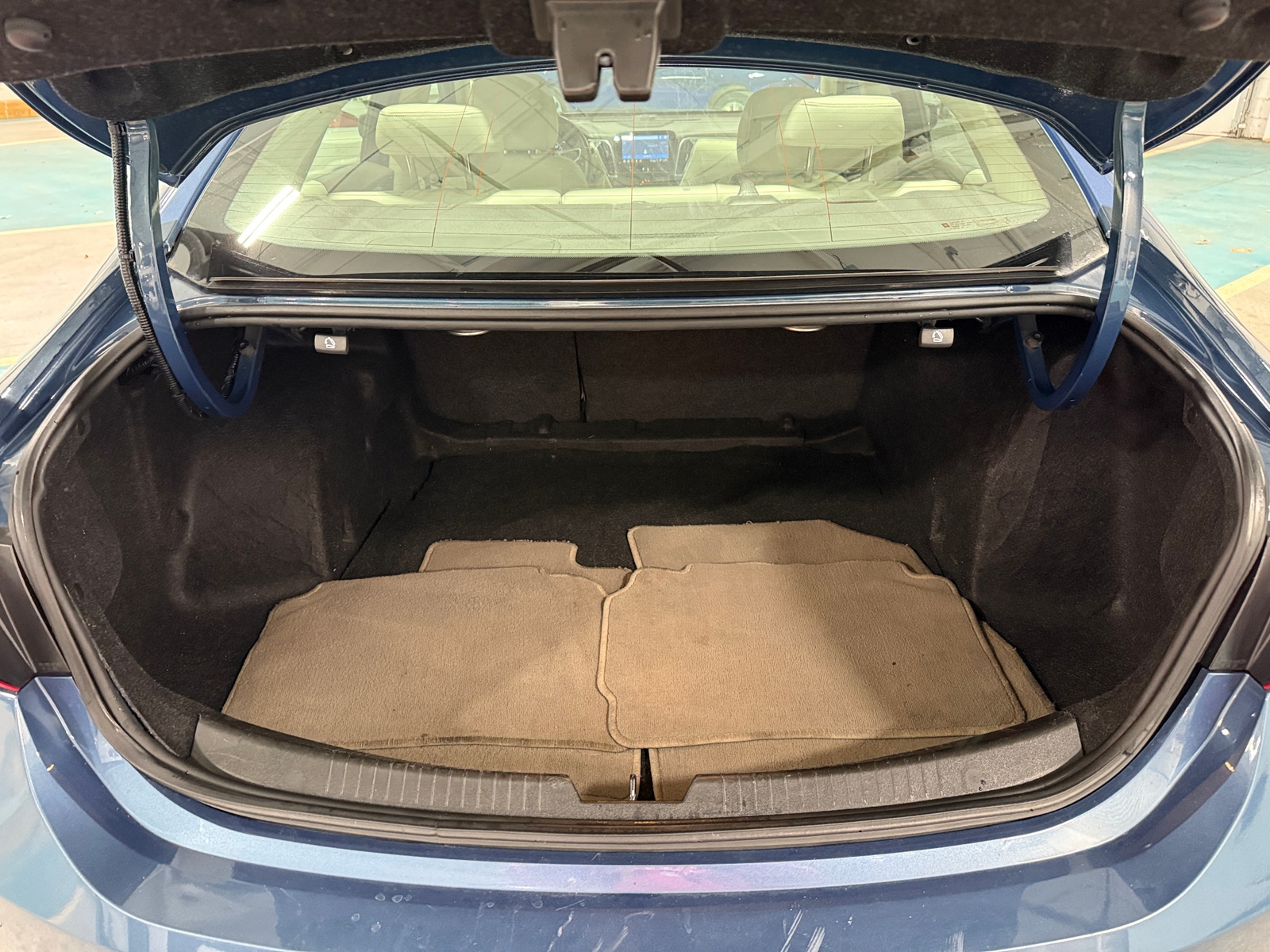 Thumbnail: 2024 Chevrolet Malibu - 6