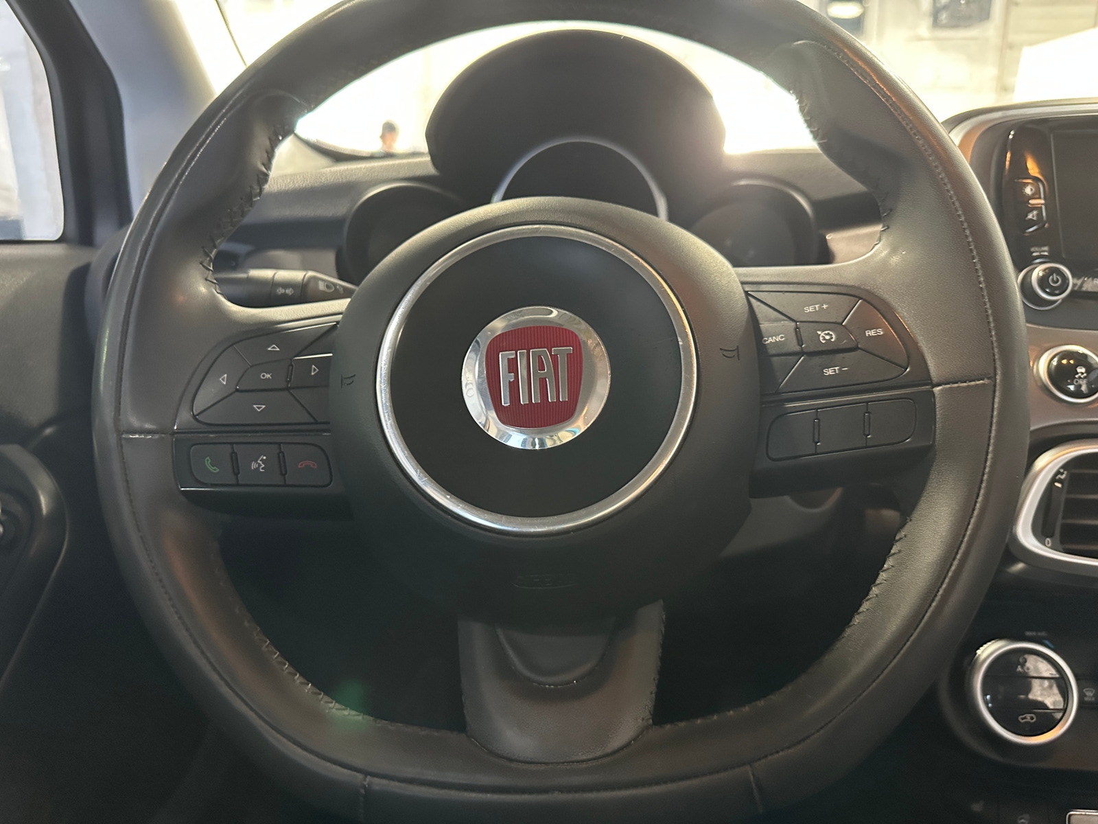 Thumbnail: 2016 Fiat 500X - 5