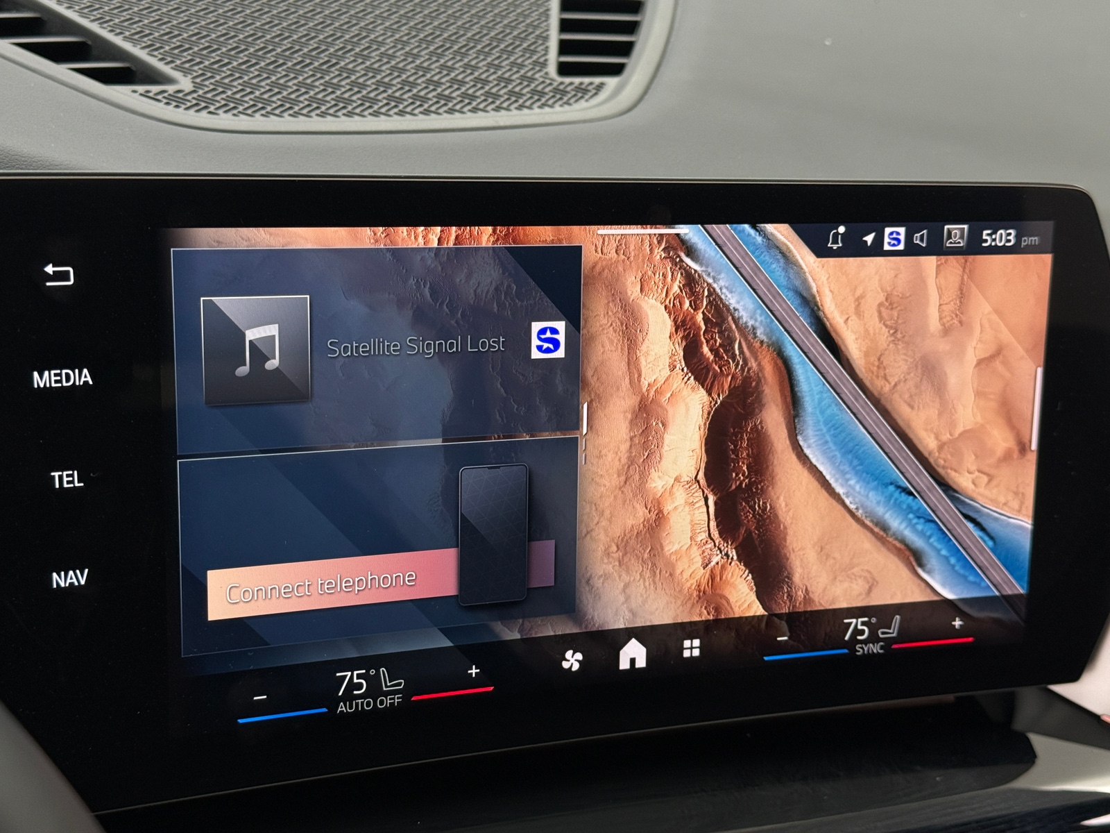 Thumbnail: 2025 BMW X1 - 3