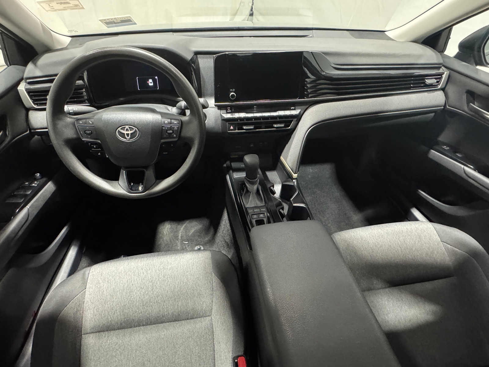 Thumbnail: 2025 Toyota Camry - 3