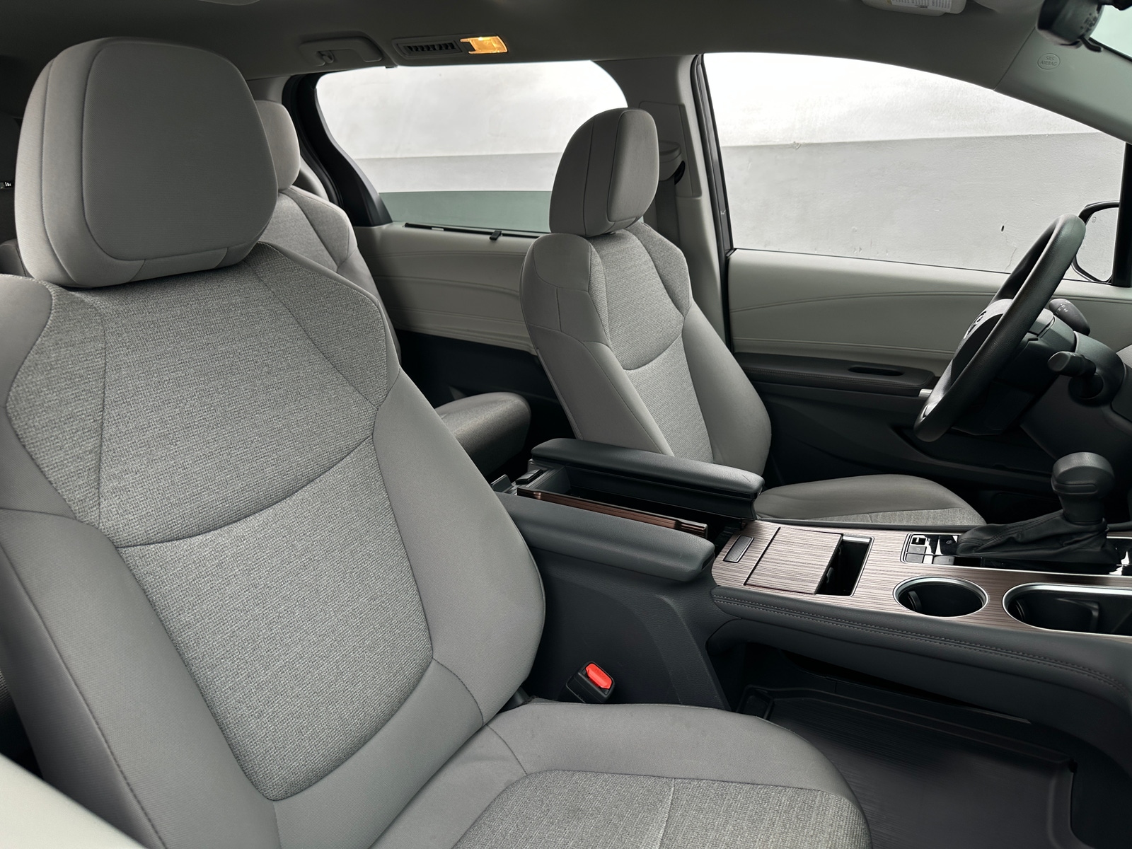 Thumbnail: 2024 Toyota Sienna - 2