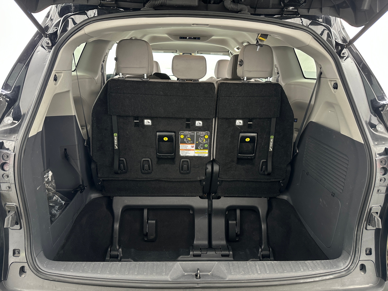 Thumbnail: 2024 Toyota Sienna - 7