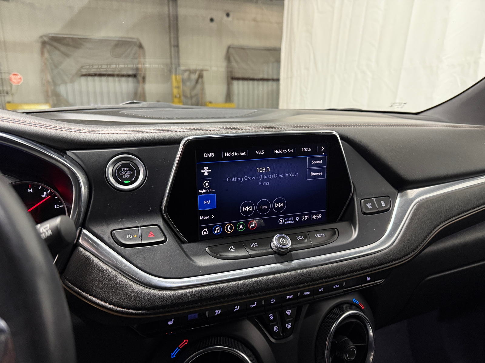 Thumbnail: 2022 Chevrolet Blazer - 3