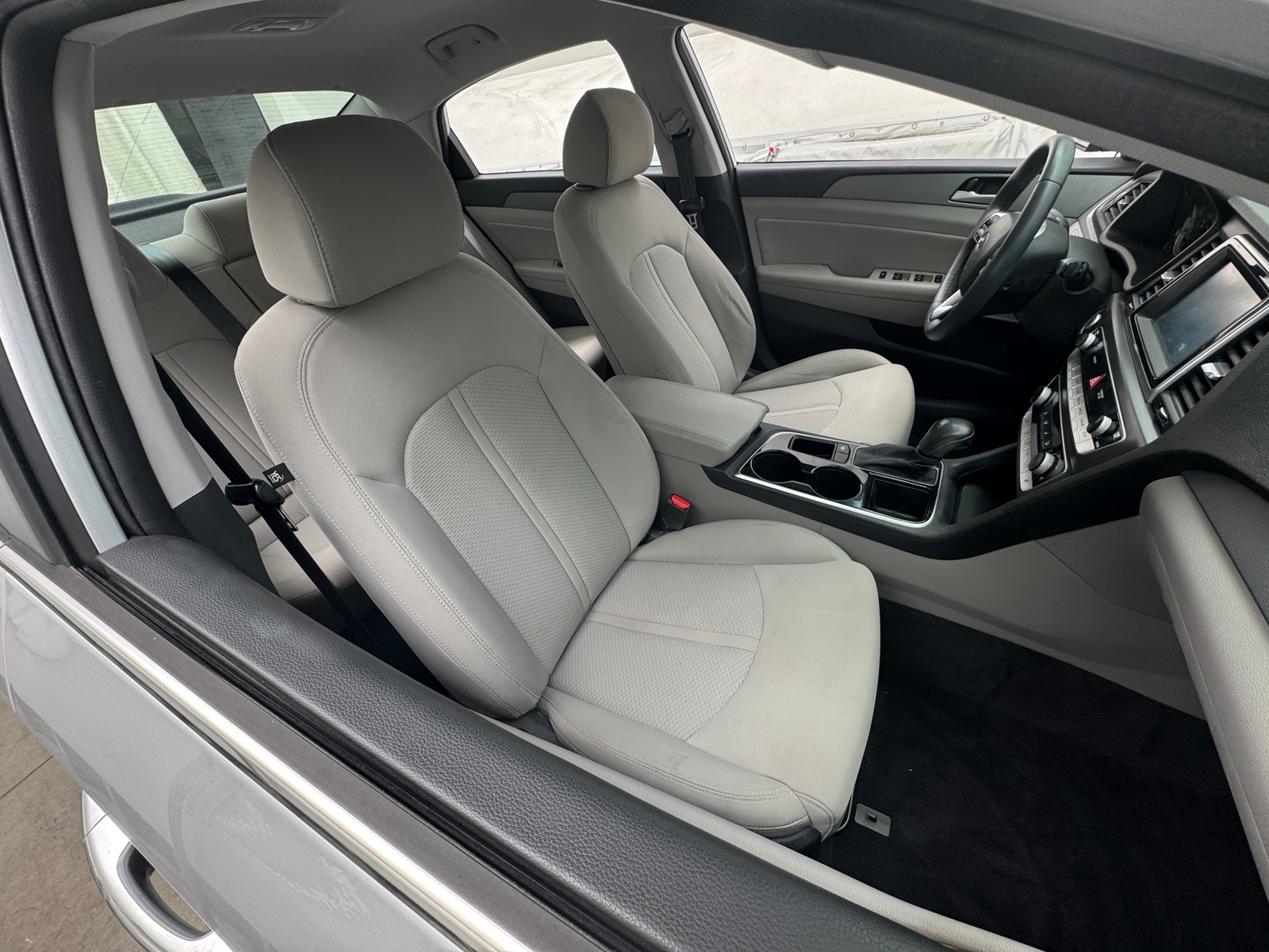 Thumbnail: 2018 Hyundai Sonata - 2