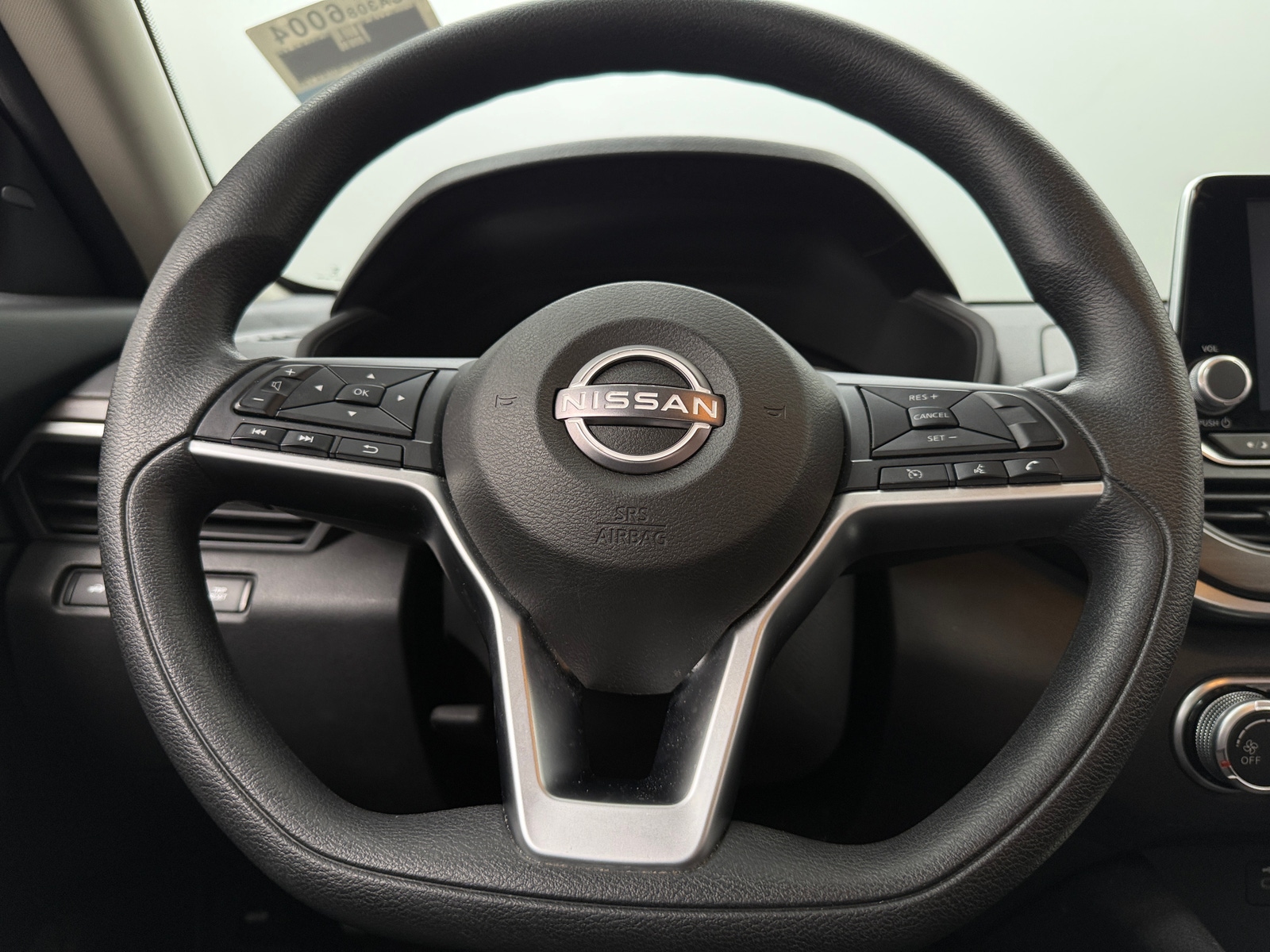 Thumbnail: 2024 Nissan Altima - 5