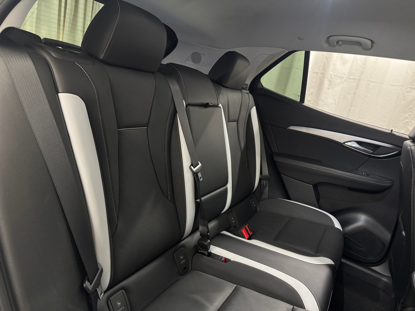 Thumbnail: 2024 Buick Envision - 5