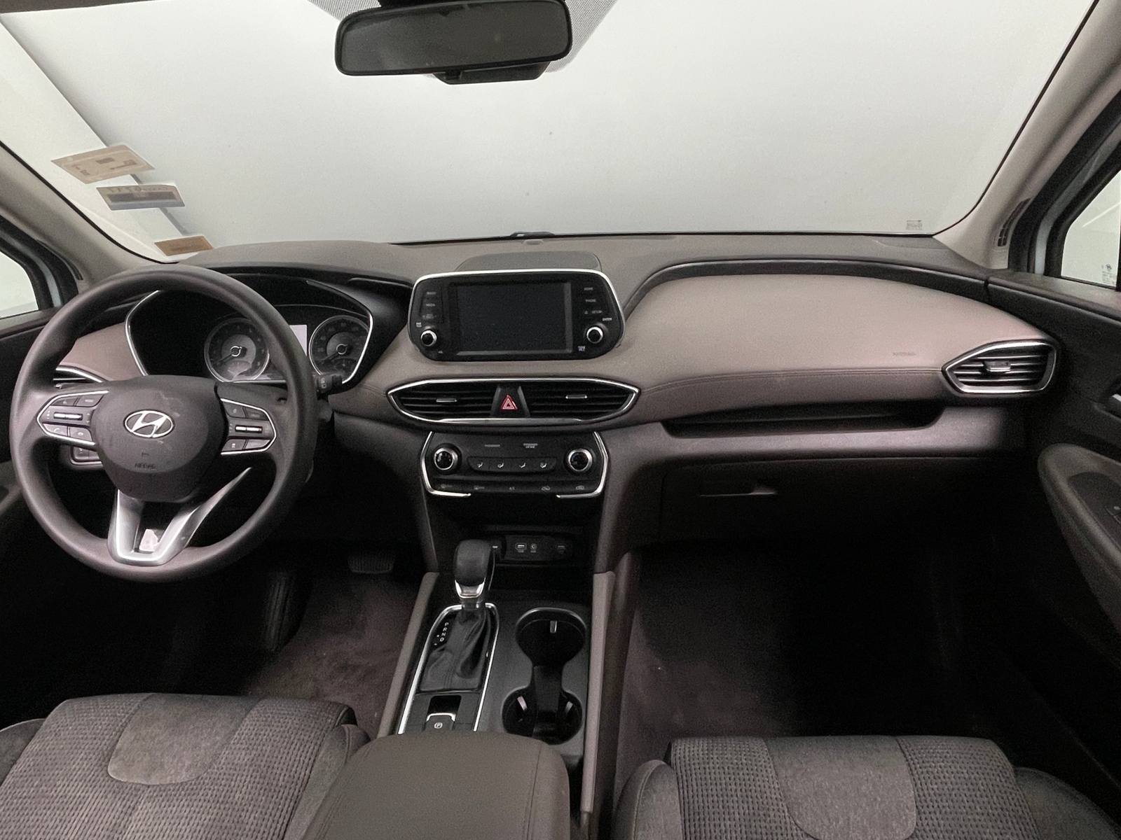 Thumbnail: 2019 Hyundai Santa Fe - 3