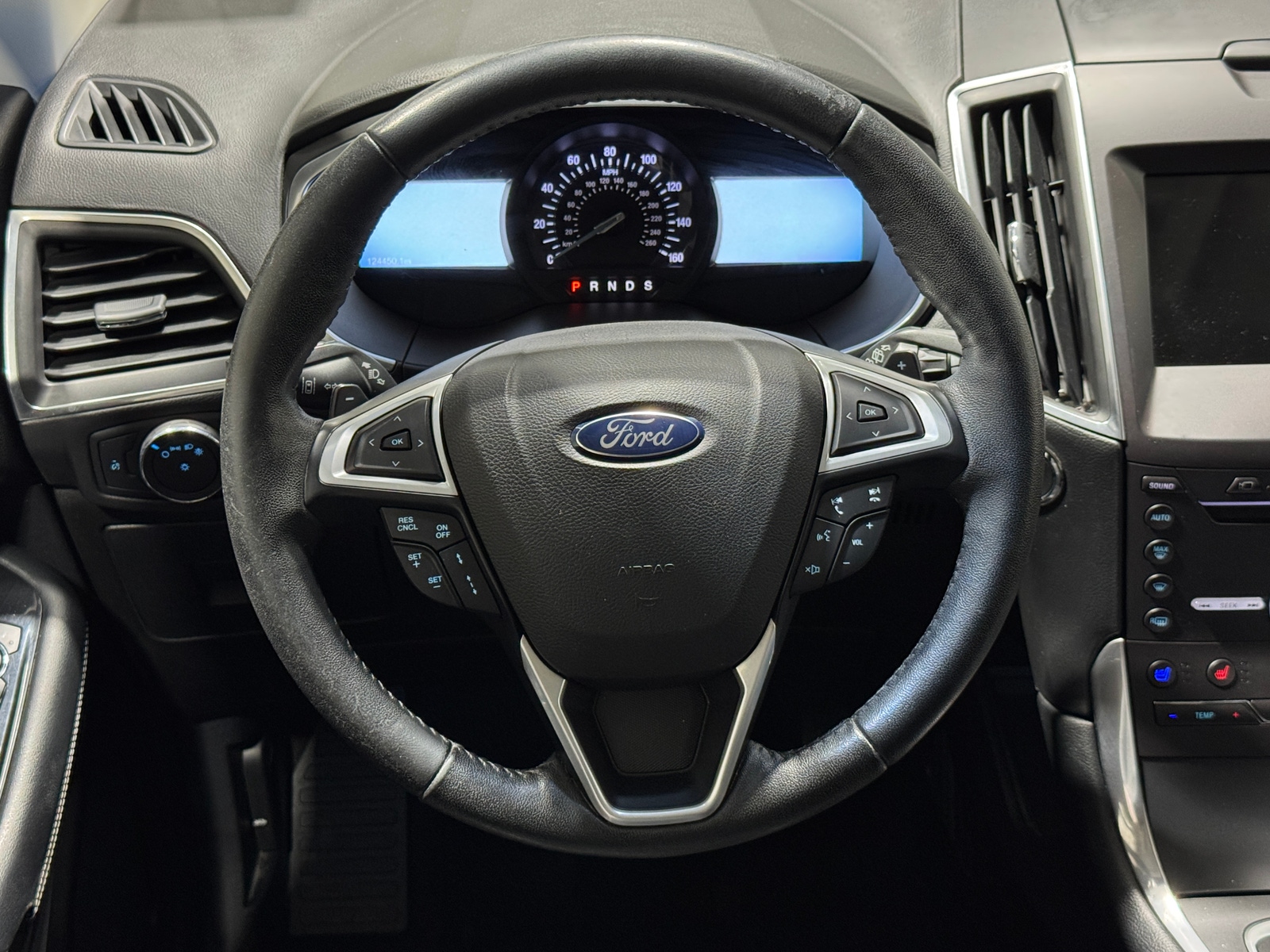 Thumbnail: 2016 Ford Edge - 4