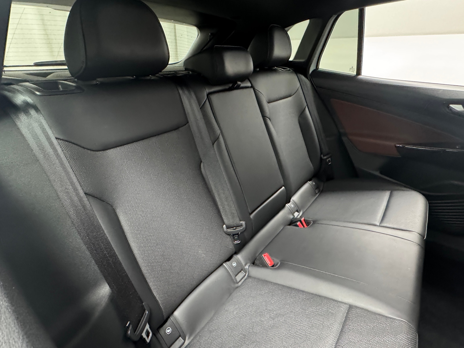 Thumbnail: 2021 Volkswagen ID.4 - 5