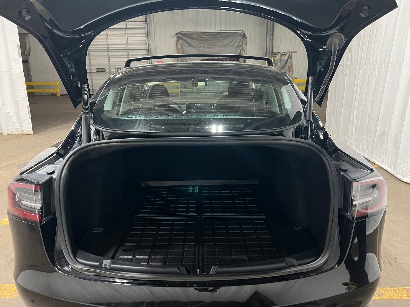 Thumbnail: 2021 Tesla Model 3 - 6