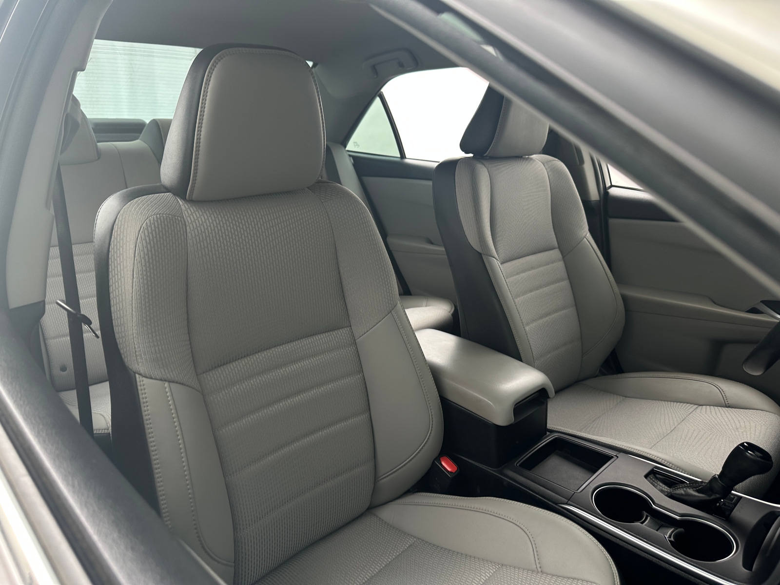 Thumbnail: 2016 Toyota Camry - 2