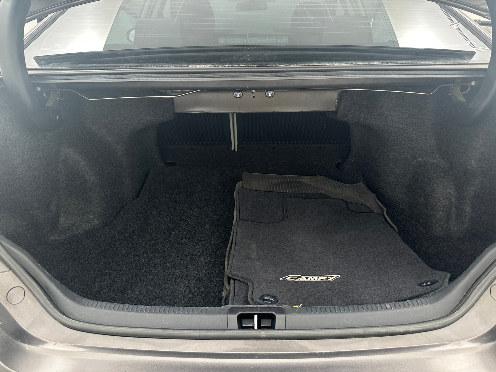 Thumbnail: 2016 Toyota Camry - 7