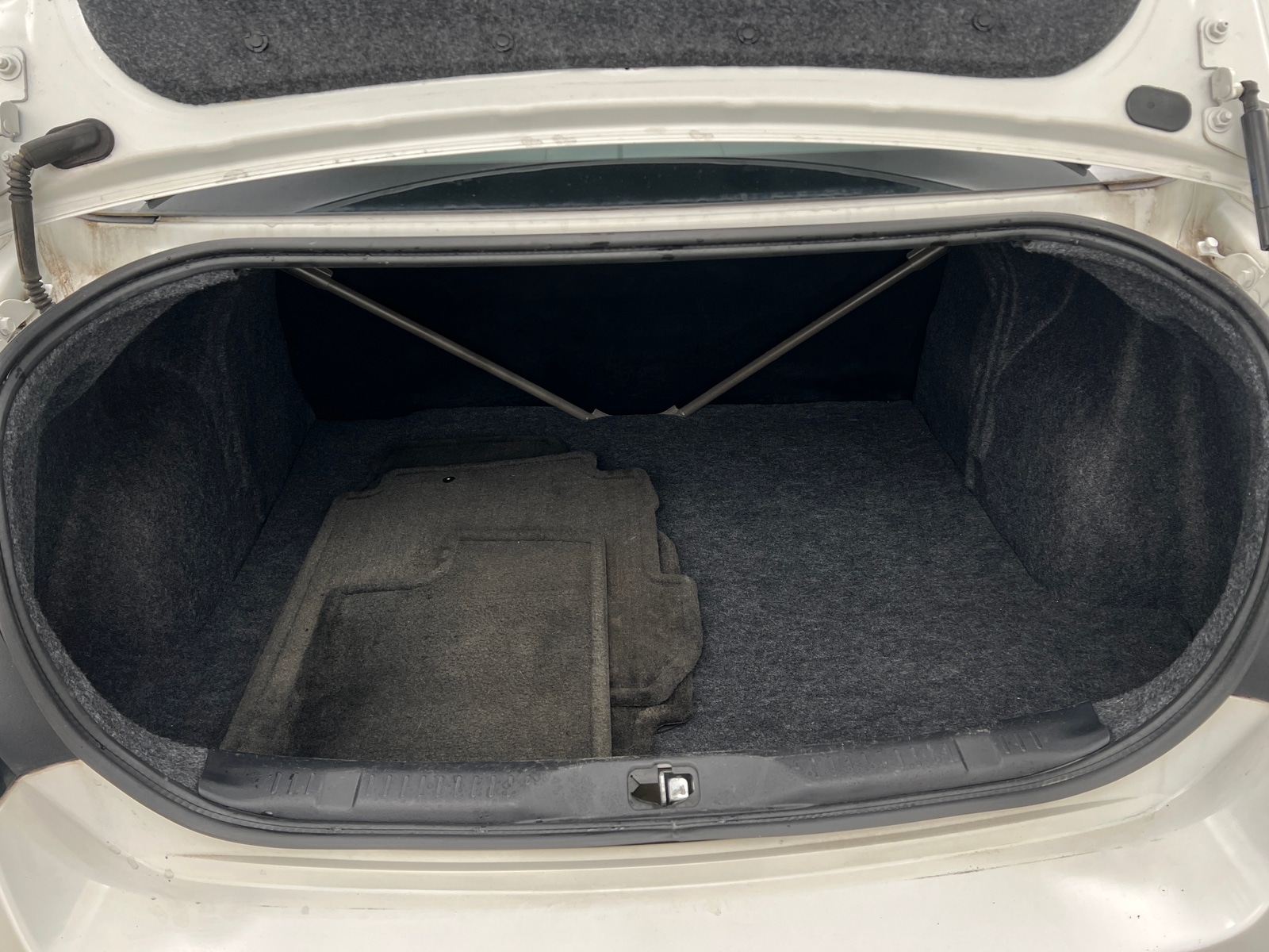 Thumbnail: 2012 Nissan Sentra - 7