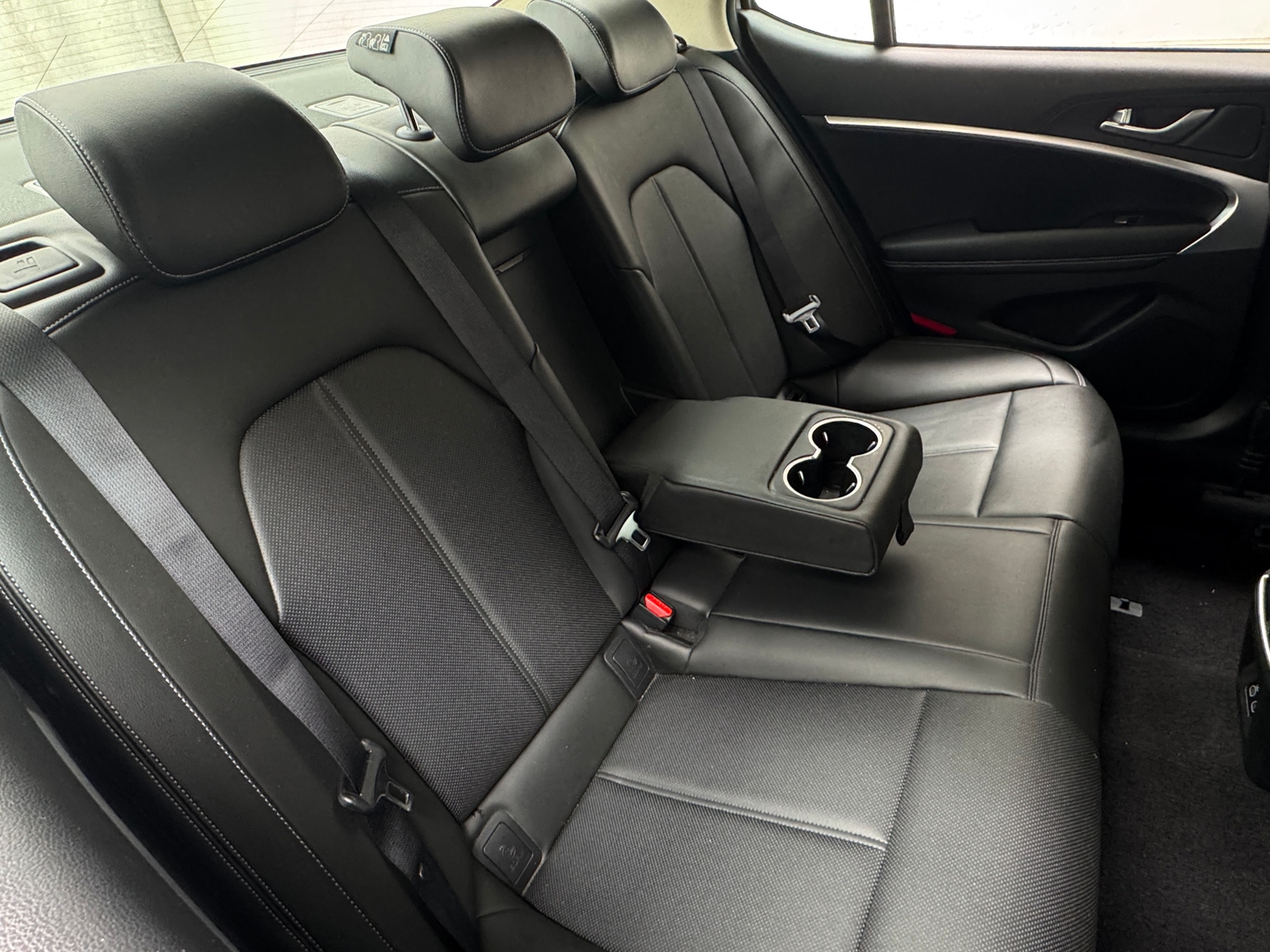 Thumbnail: 2025 Genesis G70 - 5