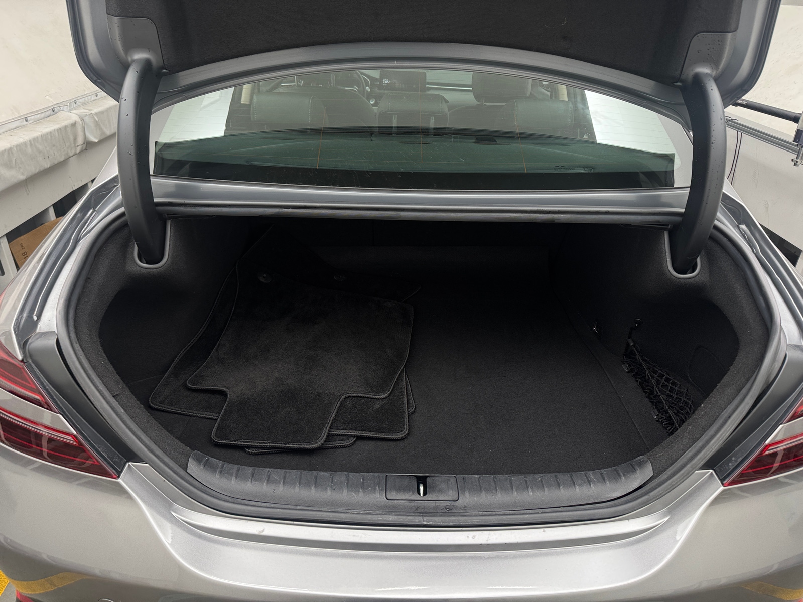 Thumbnail: 2025 Genesis G70 - 6