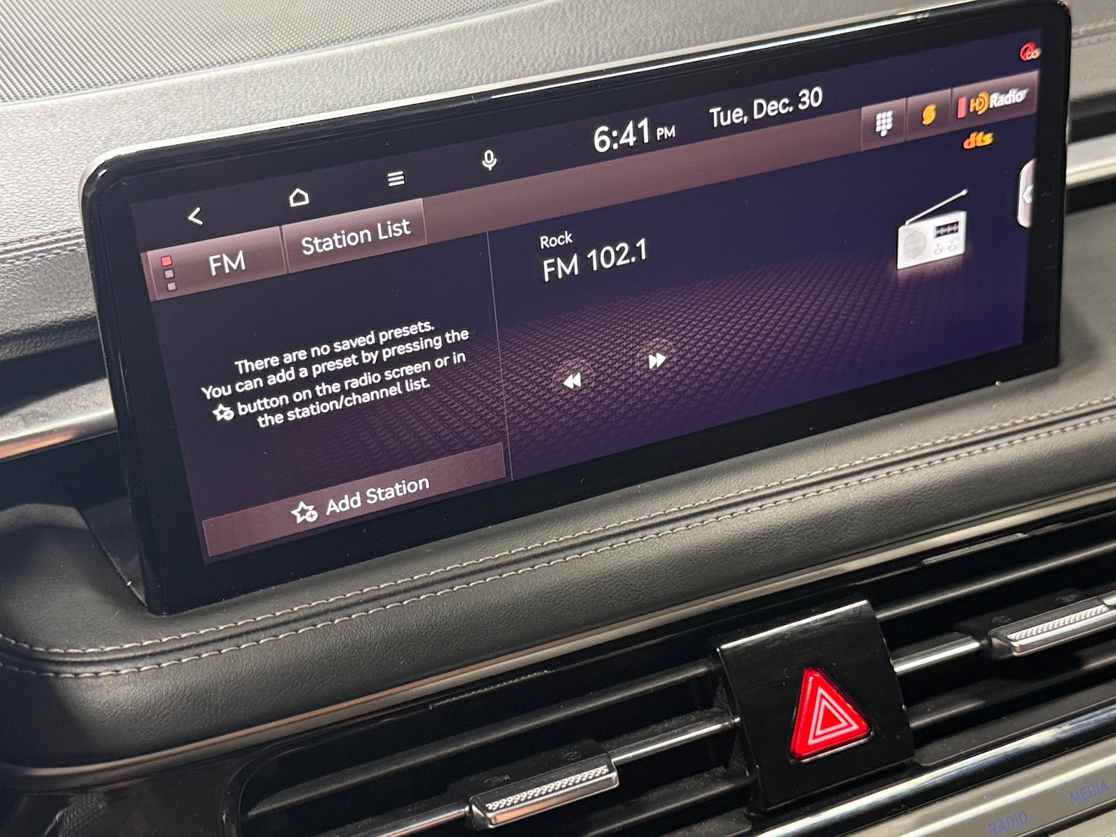 Thumbnail: 2025 Genesis G70 - 3