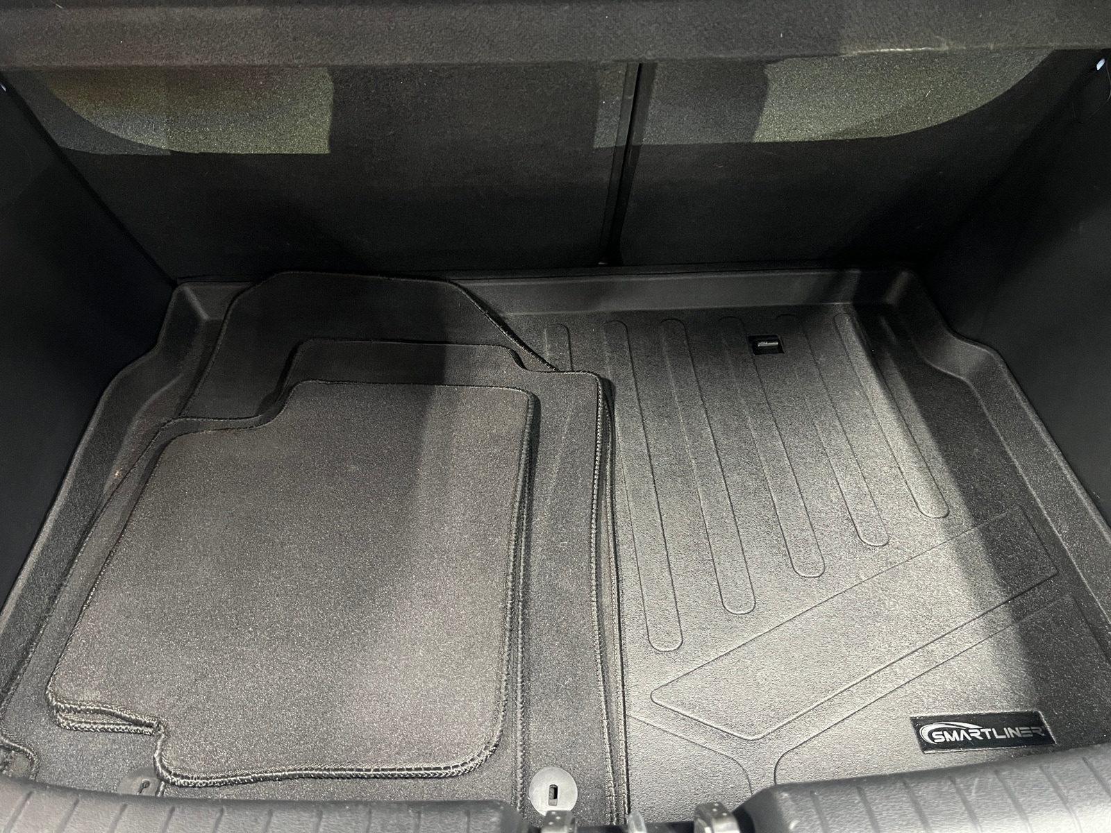 Thumbnail: 2020 Hyundai Veloster - 7