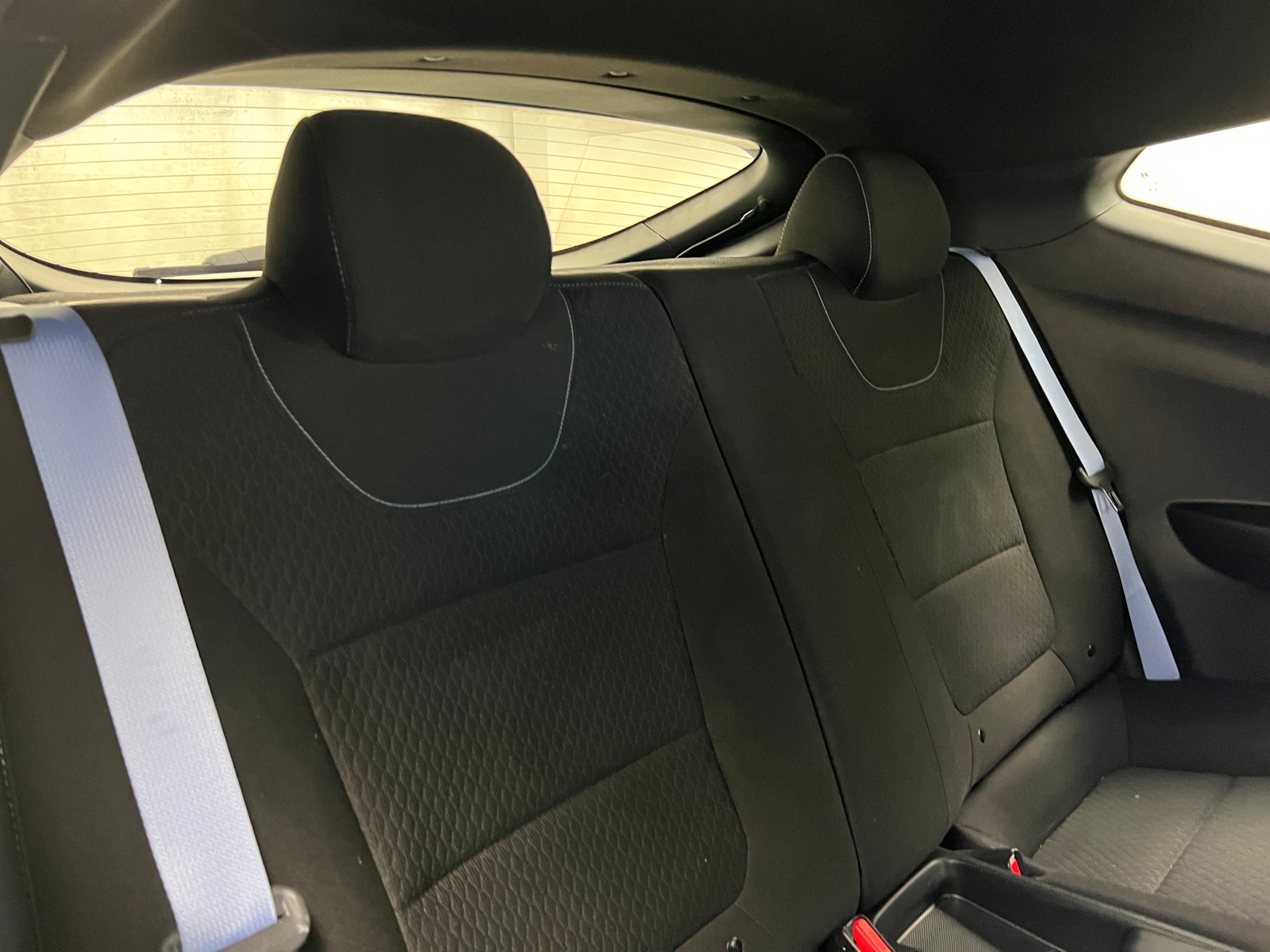 Thumbnail: 2020 Hyundai Veloster - 6