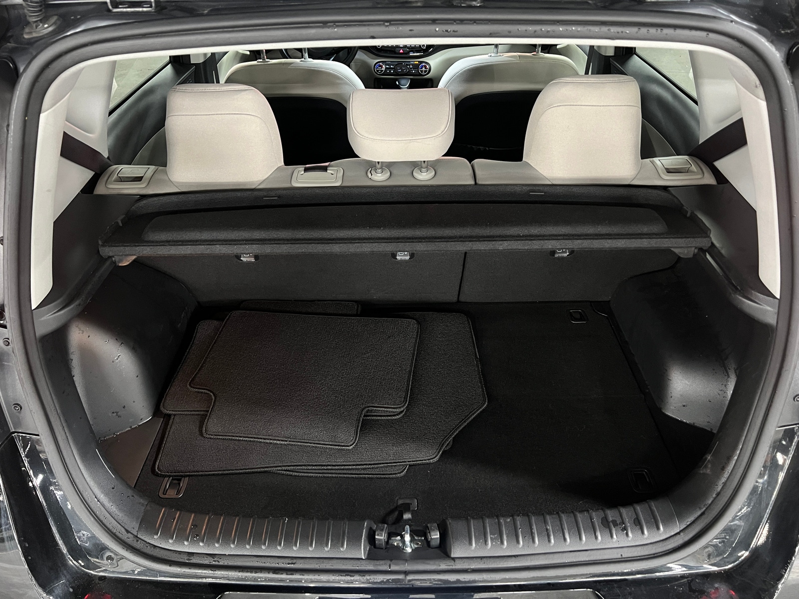 Thumbnail: 2023 Kia Soul - 7