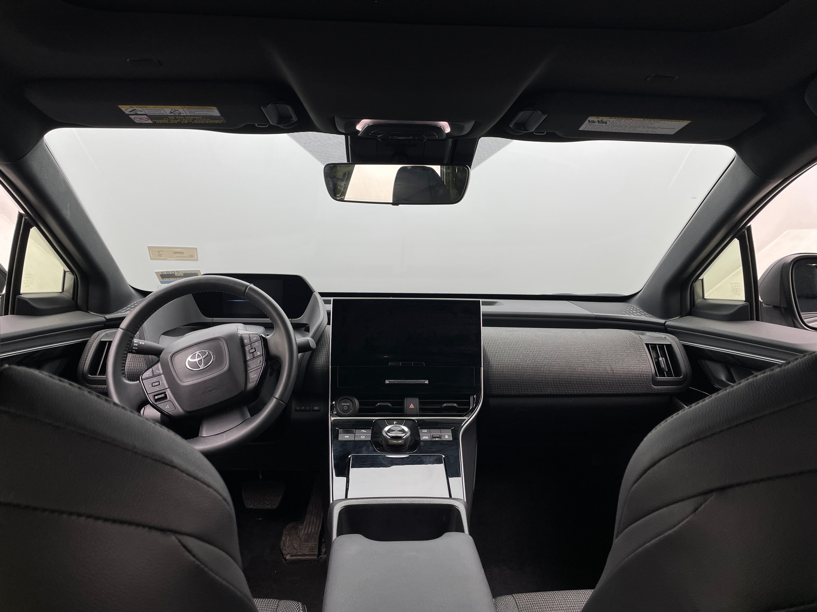 Thumbnail: 2023 Toyota bZ4X - 3